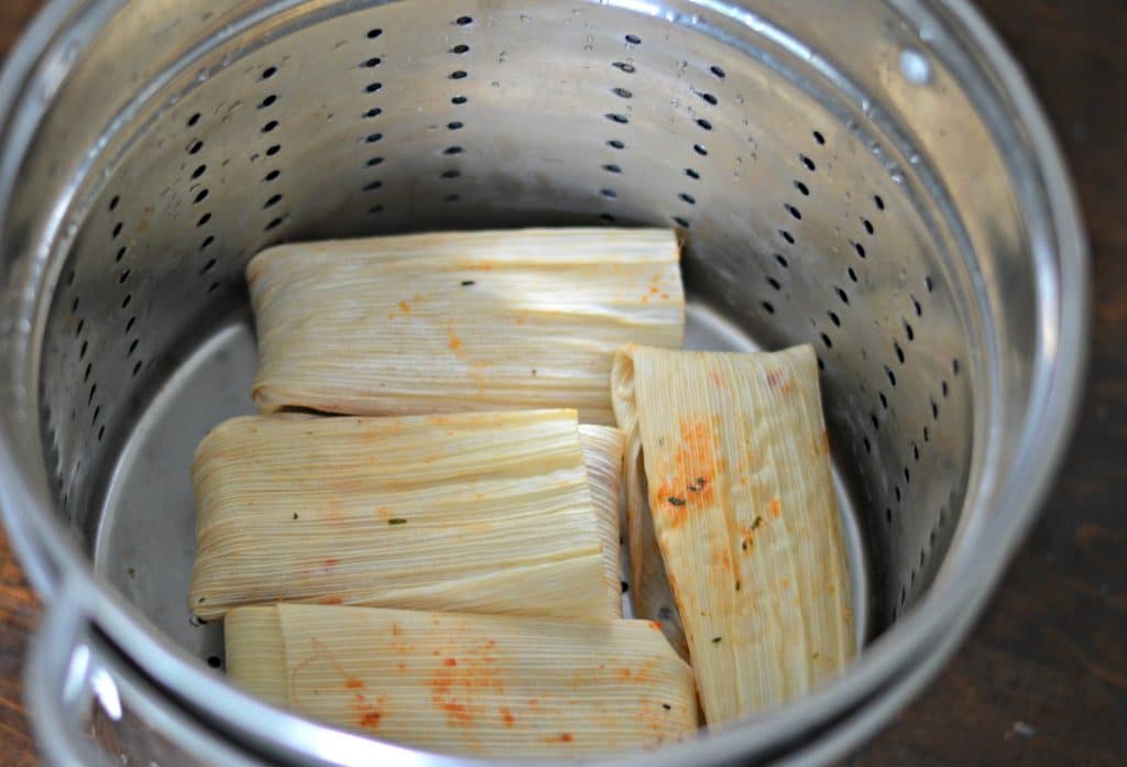 how-to-make-authentic-mexican-tamales-my-latina-table