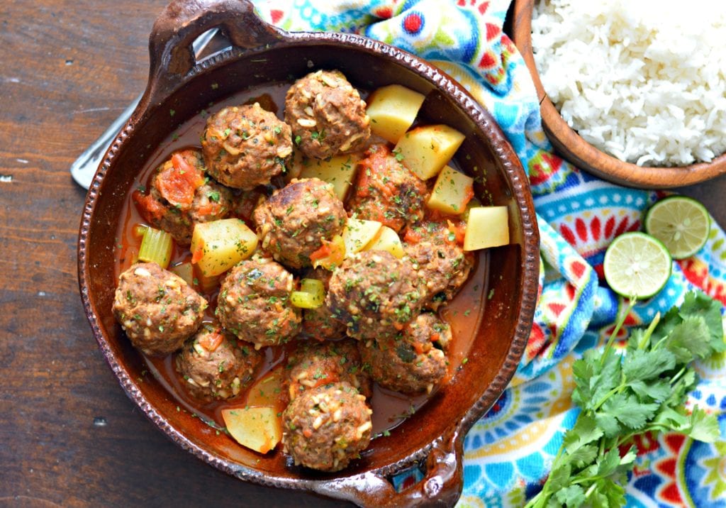 Authentic Mexican Meatballs Recipe (Albondigas Mexicanas)