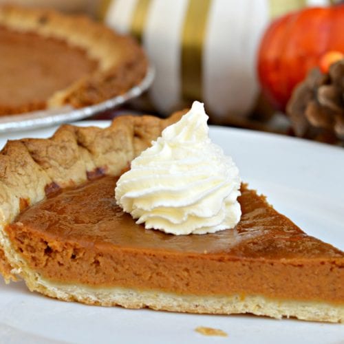 Amazing Homemade Pumpkin Pie Recipe - My Latina Table